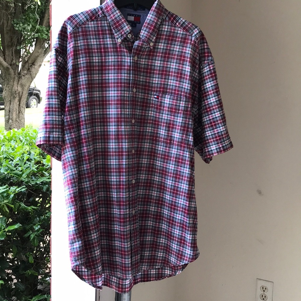 Men’s shirt.